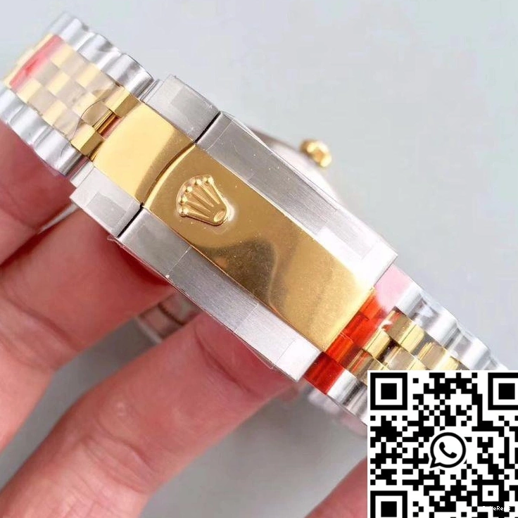 Rolex Datejust Factory Gold Dial 116333 EW Yellow II 41MM 1115